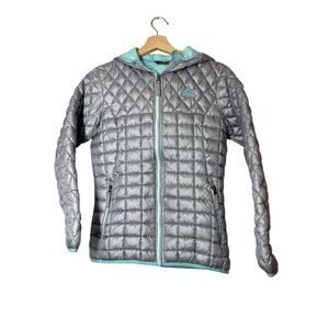 Snozu Girls Youth Quilted Puffer jacket Size Large 14/16 Hooded Gray Silver Blue